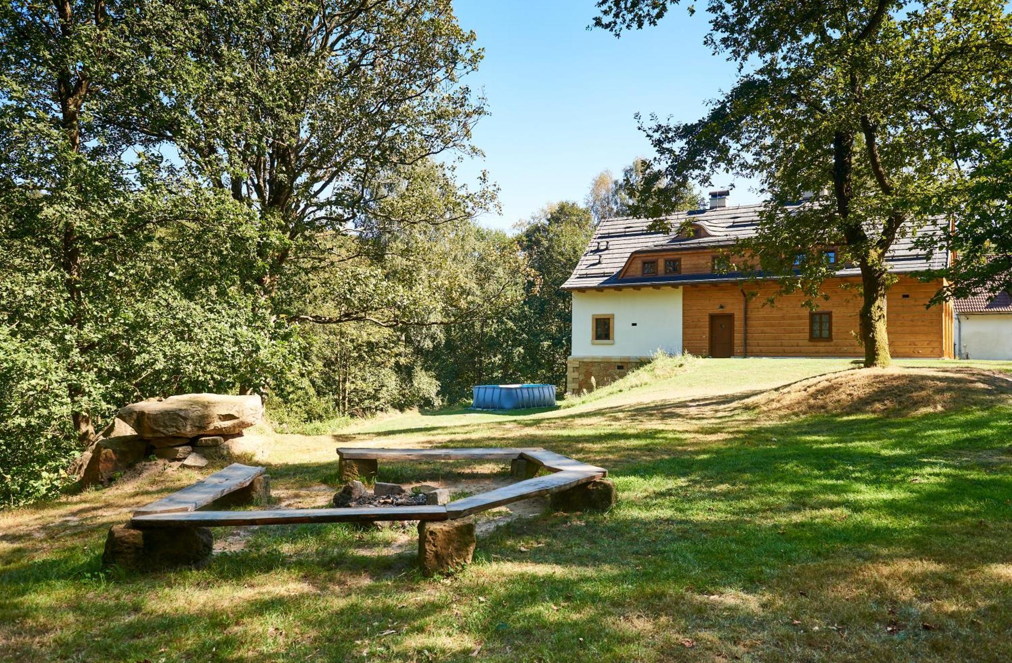 Villa Na Jeleni Stezce Chřibská Exterior foto